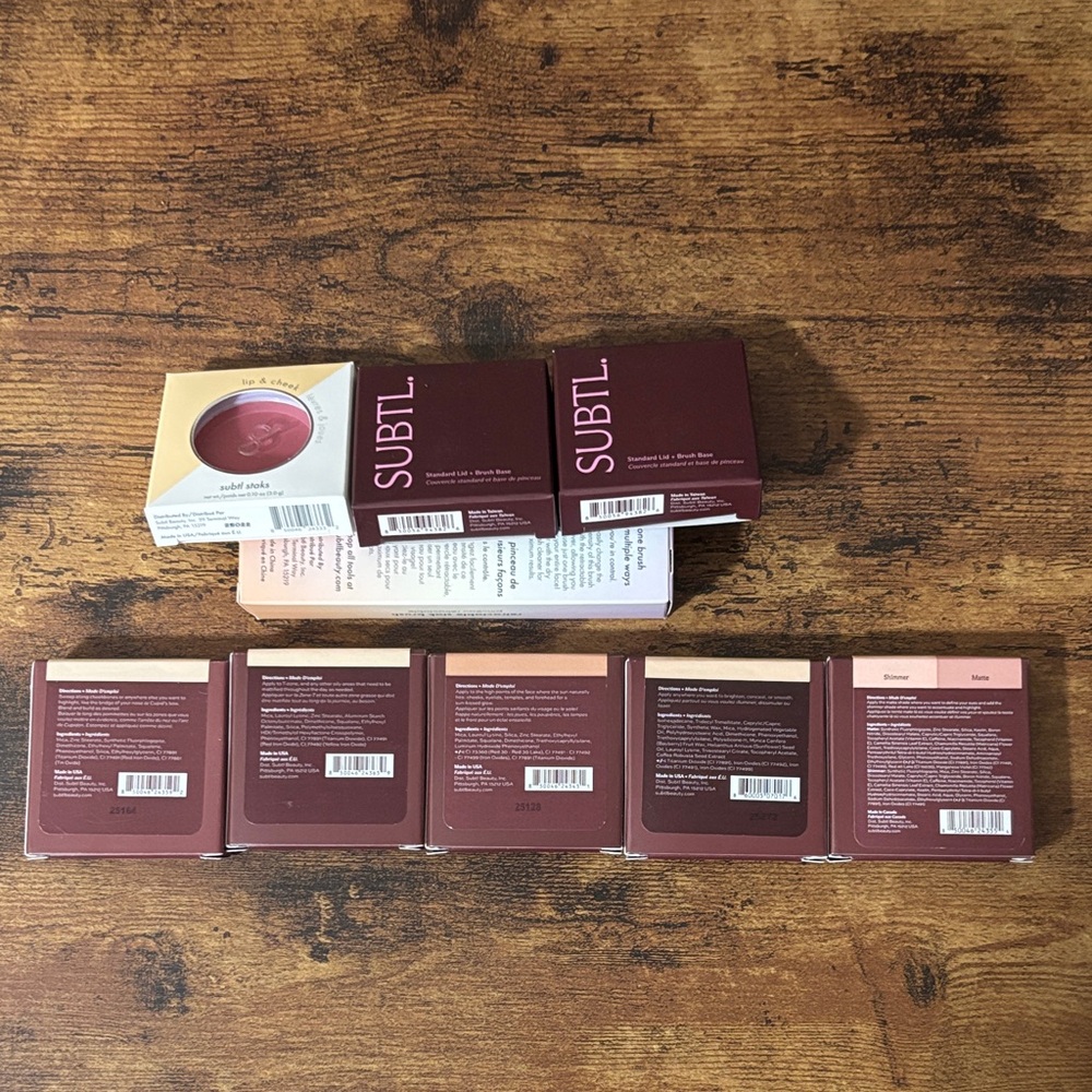 SUBTL Stackable Makeup Kit - Picture 3 of 3